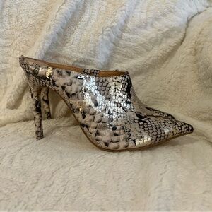 Women's Snakeskin High Heel Mules, size 7 (SH02)